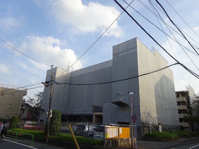 Ｔ住宅一号棟改修足場仮設工事