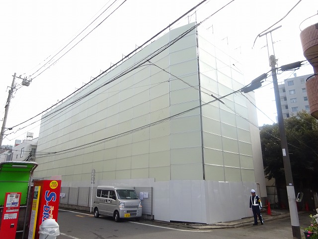 目黒区八雲１丁目計画解体足場仮設工事