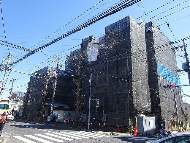 Ｆマンション改修足場仮設工事