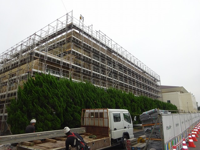 Ⅰ中学校体育館大規模改修足場工事